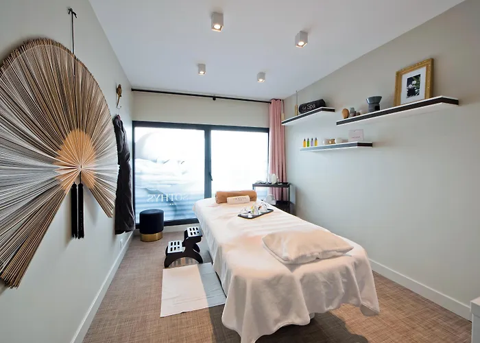 Hôtel La Villa Port d'Antibes&Spa